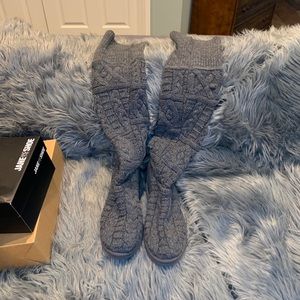 Over the knee Sweater Uggs